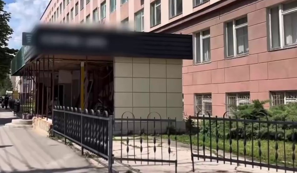 В Саратове снесли около 500 незаконных гаражей и ларьков